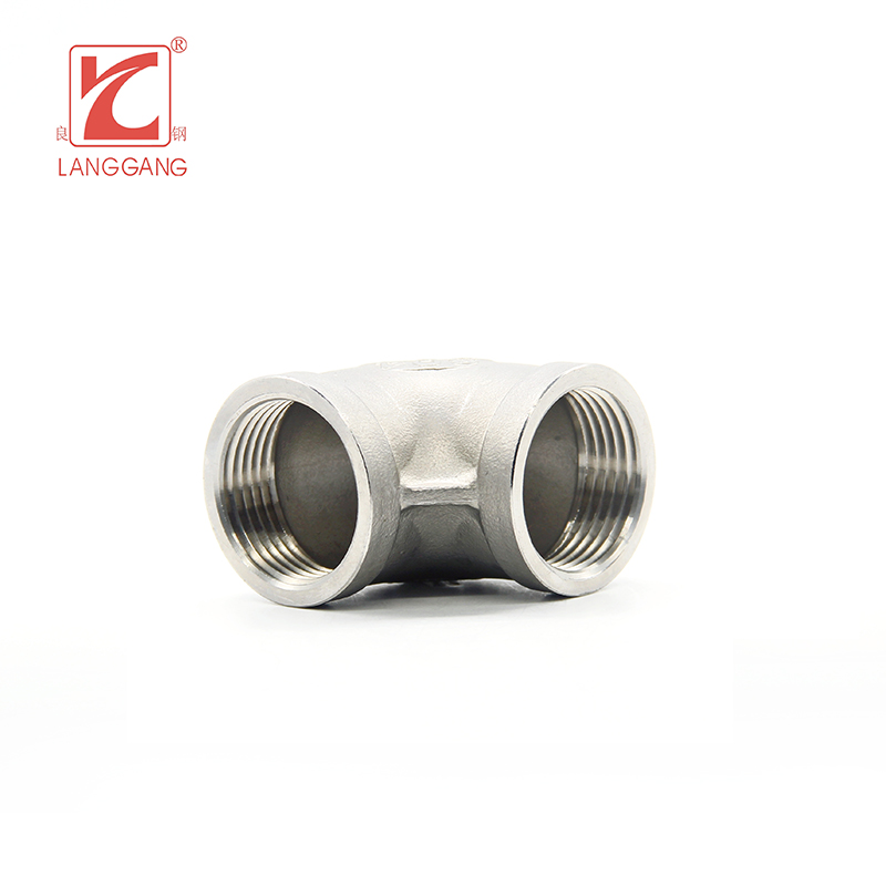 Casted pipe fittings